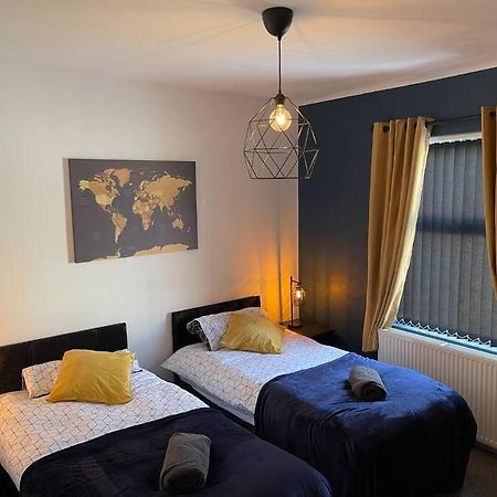 Luxury Accommodation. Wallasey Extérieur photo